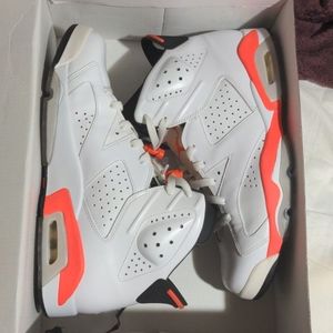 Jordan 6 white inflated sz 11.5